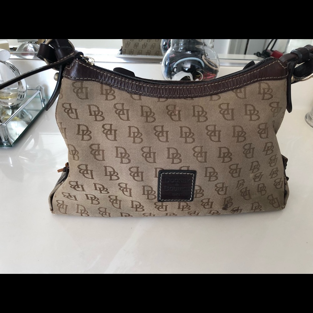 Dooney and Bourne shoulder bag